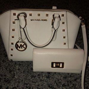 Michael Kors Handbag with matching Wallet